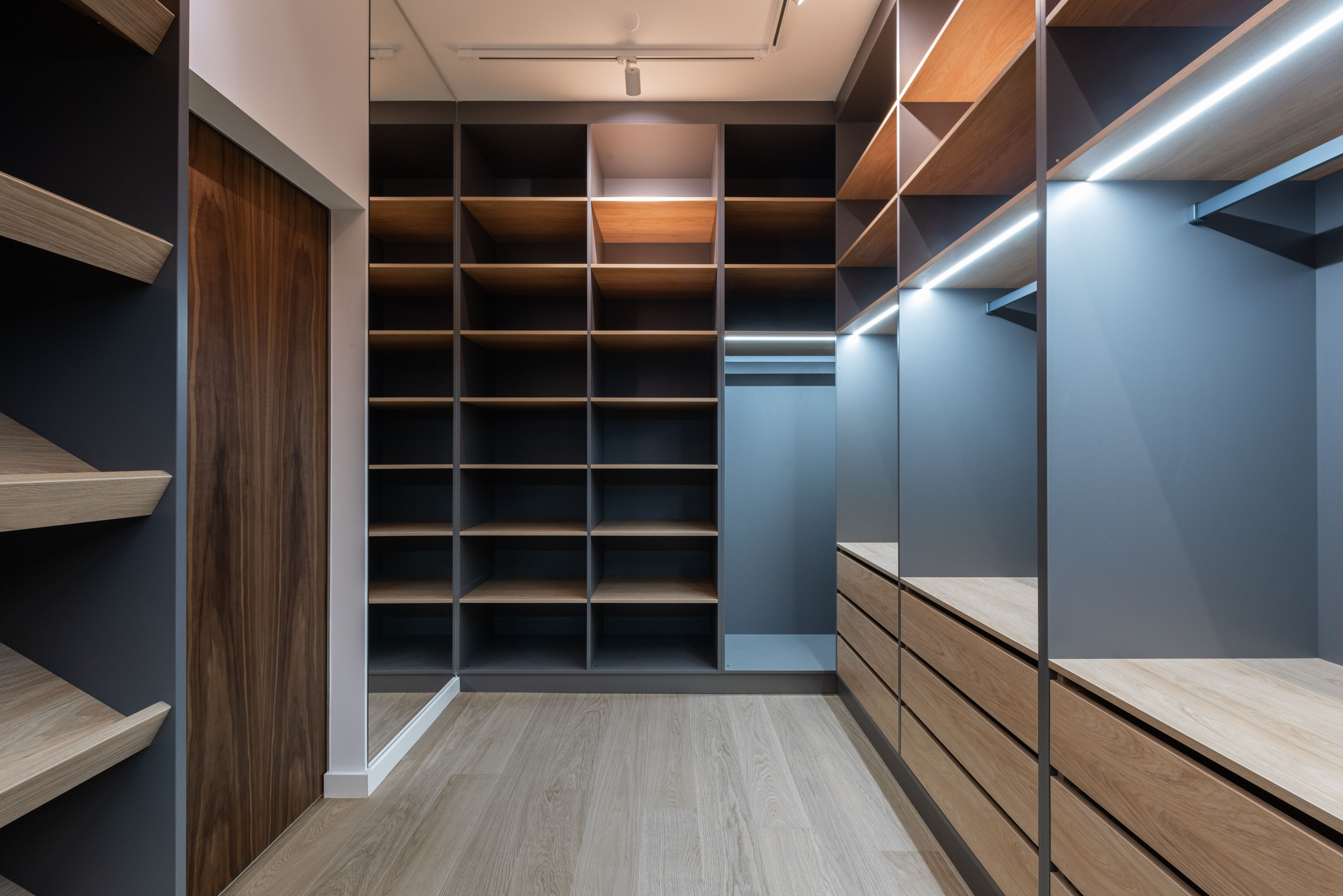 Bespoke fitted wardrobes